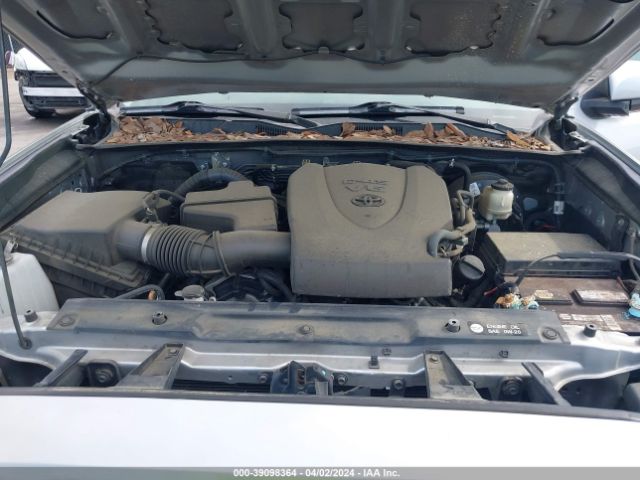 Photo 9 VIN: 5TFAZ5CN0HX048504 - TOYOTA TACOMA 