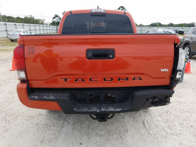 Photo 8 VIN: 5TFAZ5CN0JX054969 - TOYOTA TACOMA DOU 