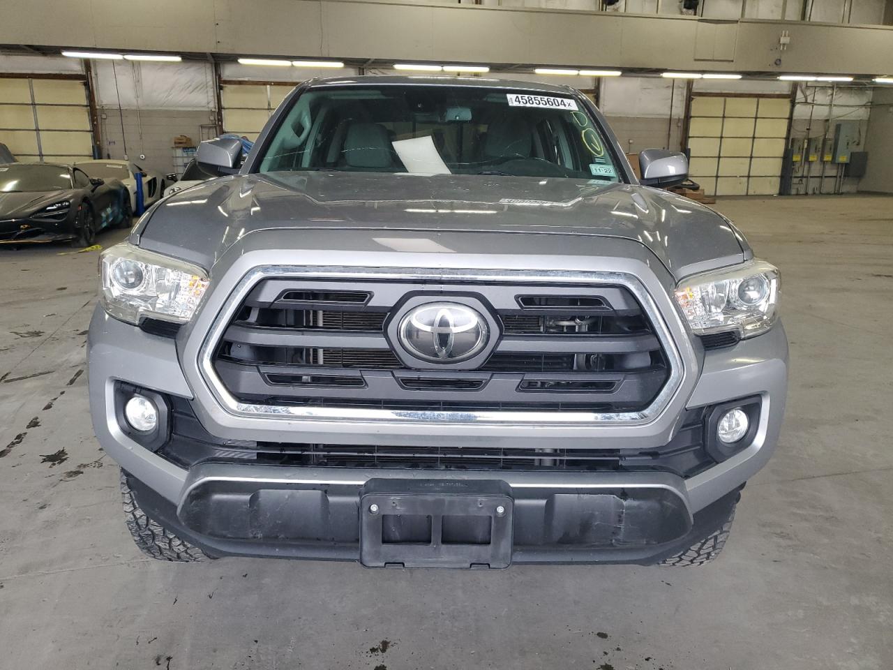 Photo 4 VIN: 5TFAZ5CN0KX078500 - TOYOTA TACOMA 