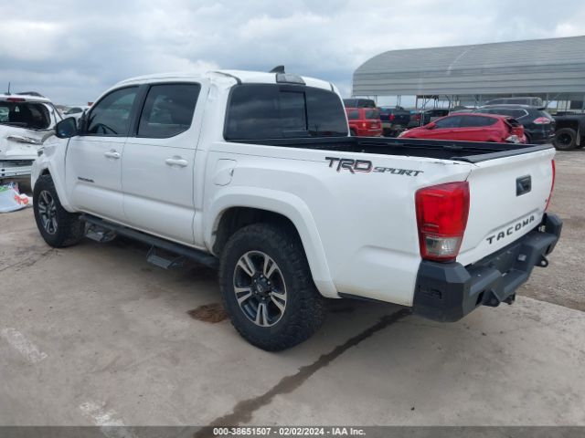 Photo 2 VIN: 5TFAZ5CN1HX031517 - TOYOTA TACOMA 