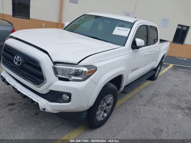 Photo 1 VIN: 5TFAZ5CN1HX034398 - TOYOTA TACOMA 