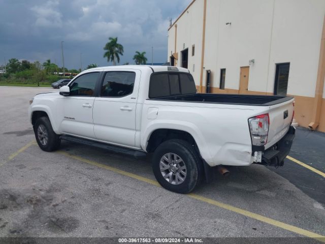 Photo 2 VIN: 5TFAZ5CN1HX034398 - TOYOTA TACOMA 