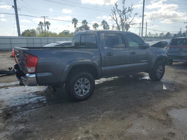 Photo 2 VIN: 5TFAZ5CN1HX040007 - TOYOTA TACOMA DOU 