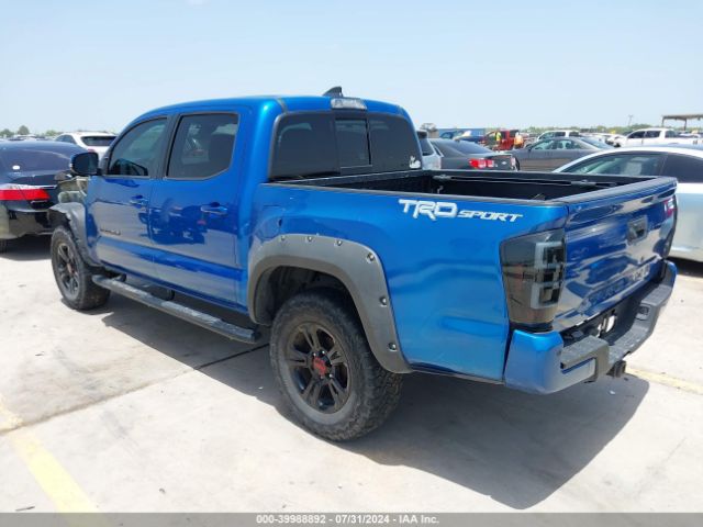 Photo 2 VIN: 5TFAZ5CN1JX065141 - TOYOTA TACOMA 