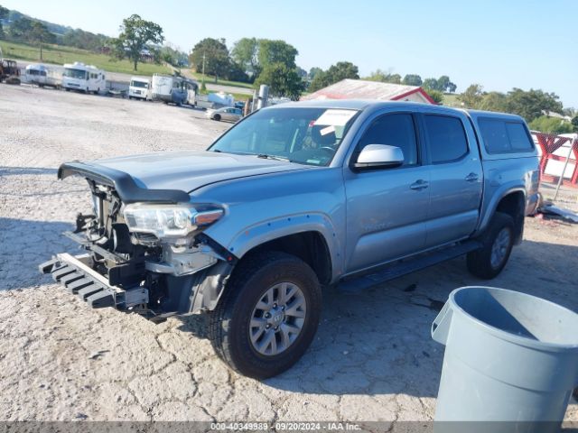 Photo 1 VIN: 5TFAZ5CN1JX070842 - TOYOTA TACOMA 