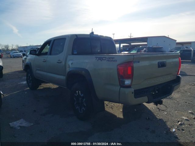 Photo 2 VIN: 5TFAZ5CN2GX010965 - TOYOTA TACOMA 