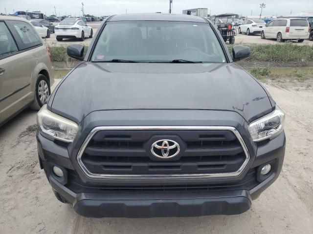 Photo 4 VIN: 5TFAZ5CN2HX040324 - TOYOTA TACOMA DOU 