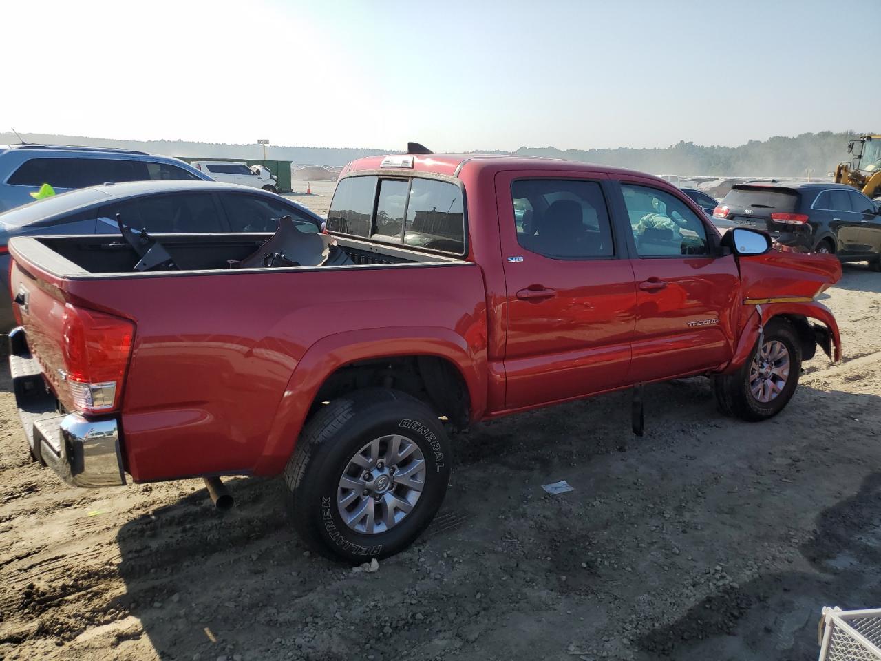 Photo 2 VIN: 5TFAZ5CN2HX045782 - TOYOTA TACOMA 