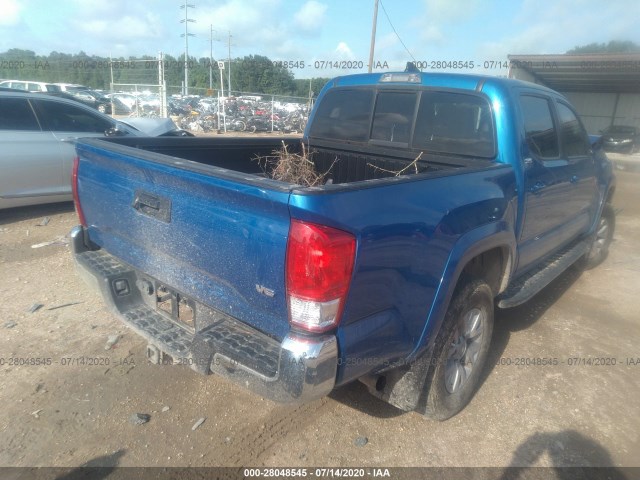 Photo 3 VIN: 5TFAZ5CN2HX049203 - TOYOTA TACOMA 