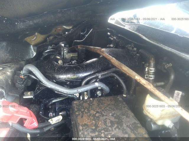 Photo 9 VIN: 5TFAZ5CN2JX056965 - TOYOTA TACOMA 