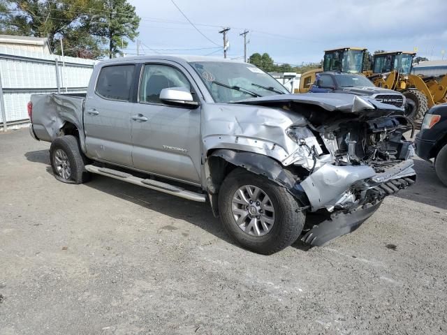 Photo 3 VIN: 5TFAZ5CN2JX060837 - TOYOTA TACOMA 