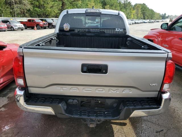 Photo 5 VIN: 5TFAZ5CN2JX060837 - TOYOTA TACOMA 