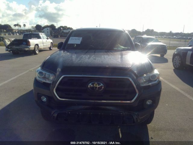 Photo 5 VIN: 5TFAZ5CN2JX070753 - TOYOTA TACOMA 