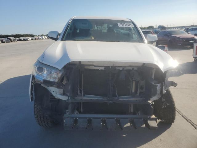 Photo 4 VIN: 5TFAZ5CN2MX099402 - TOYOTA TACOMA DOU 