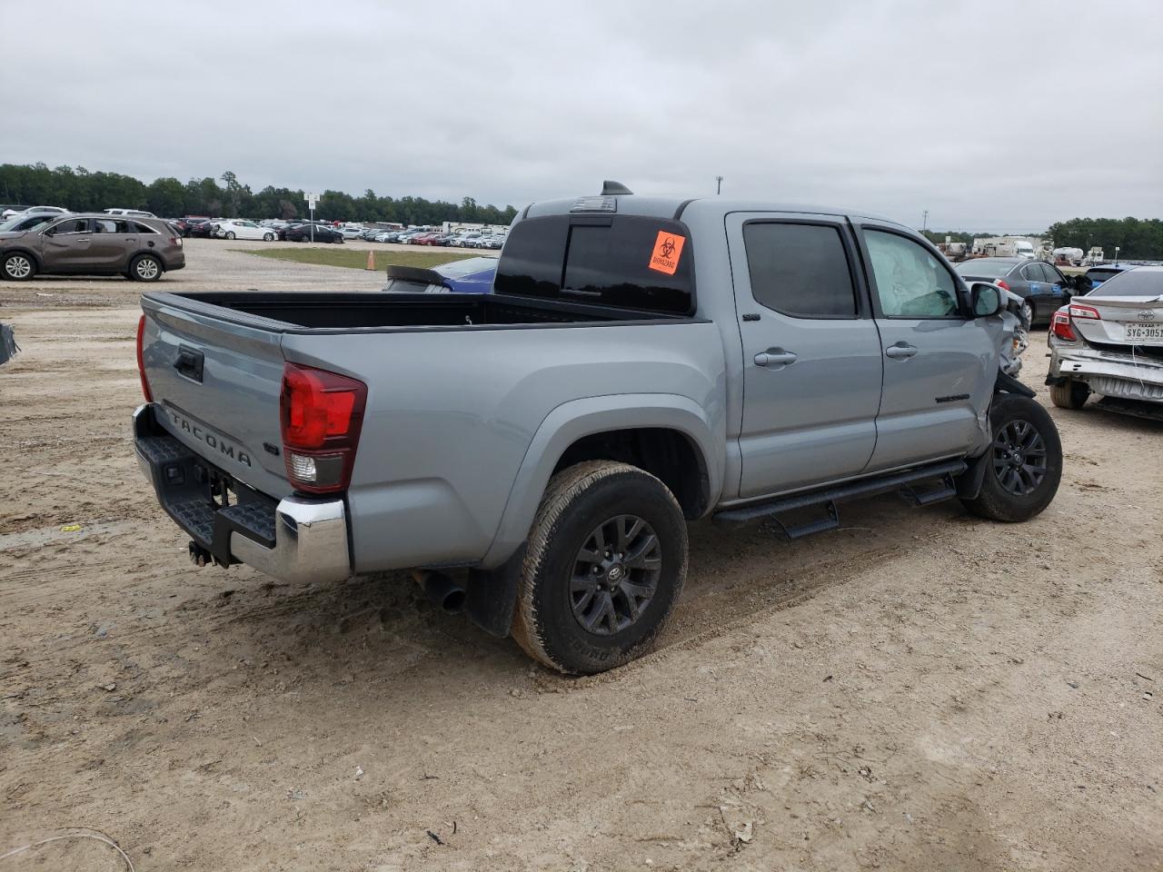 Photo 2 VIN: 5TFAZ5CN2MX101097 - TOYOTA TACOMA 