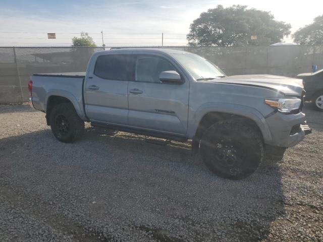 Photo 3 VIN: 5TFAZ5CN2MX108423 - TOYOTA TACOMA DOU 