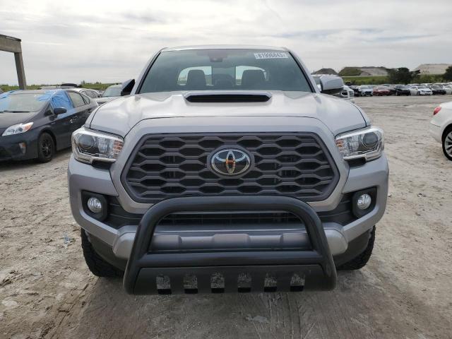 Photo 4 VIN: 5TFAZ5CN2MX117655 - TOYOTA TACOMA 