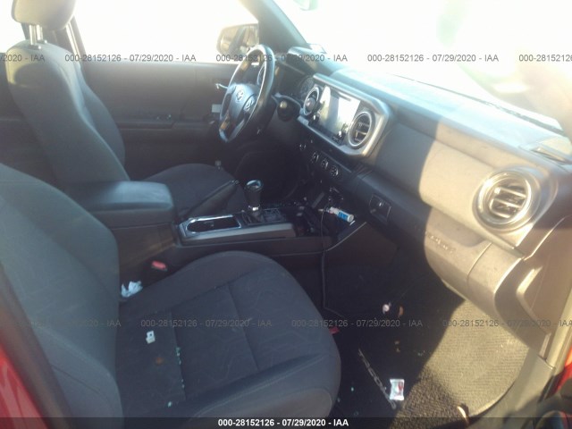 Photo 4 VIN: 5TFAZ5CN3GX009811 - TOYOTA TACOMA 