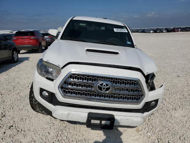 Photo 4 VIN: 5TFAZ5CN3HX026612 - TOYOTA TACOMA 