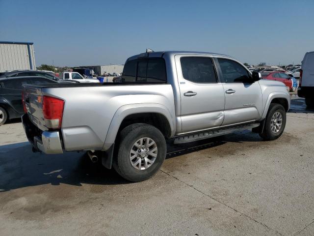 Photo 2 VIN: 5TFAZ5CN3HX031275 - TOYOTA TACOMA DOU 