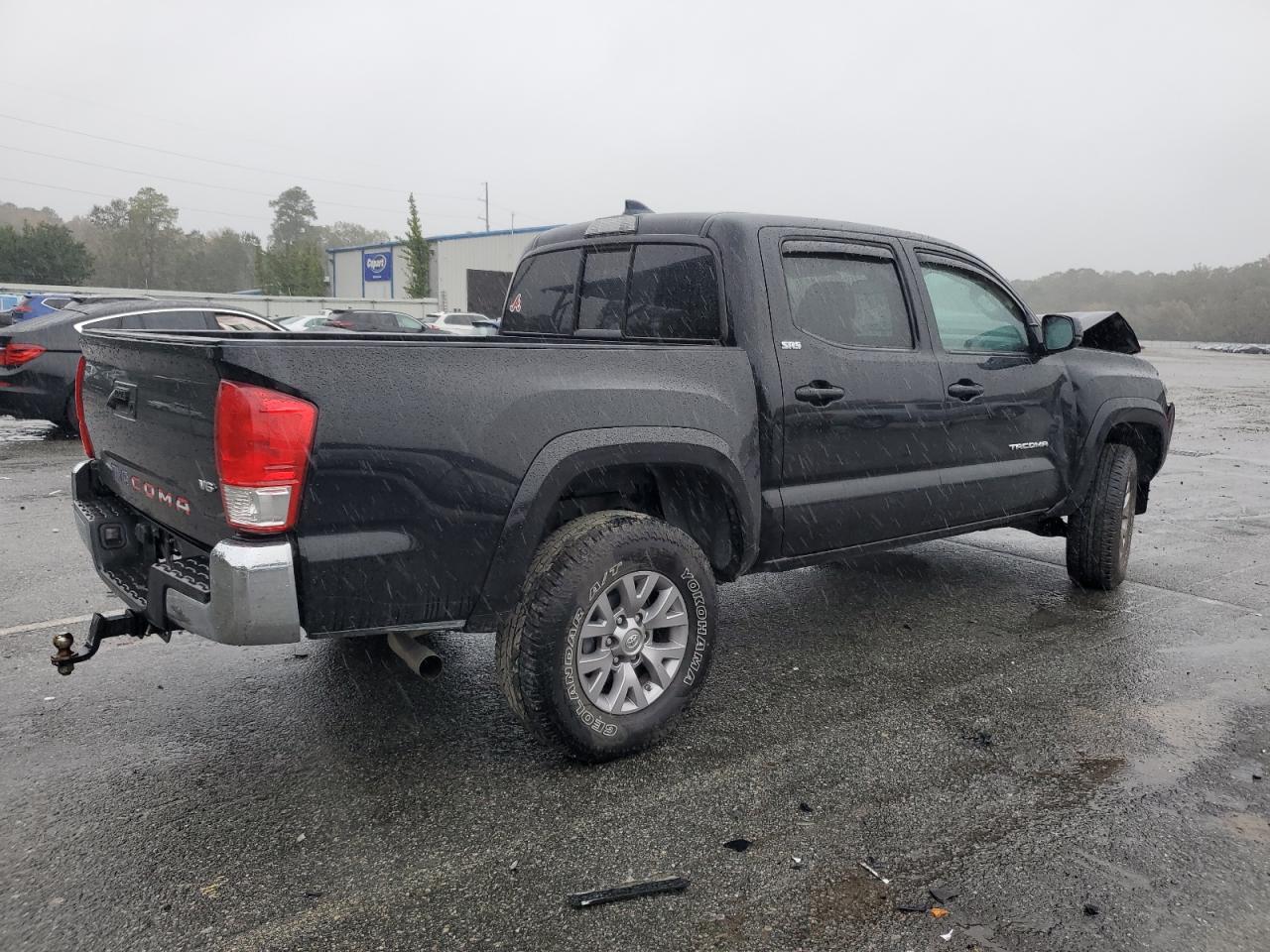 Photo 2 VIN: 5TFAZ5CN3HX038422 - TOYOTA TACOMA 