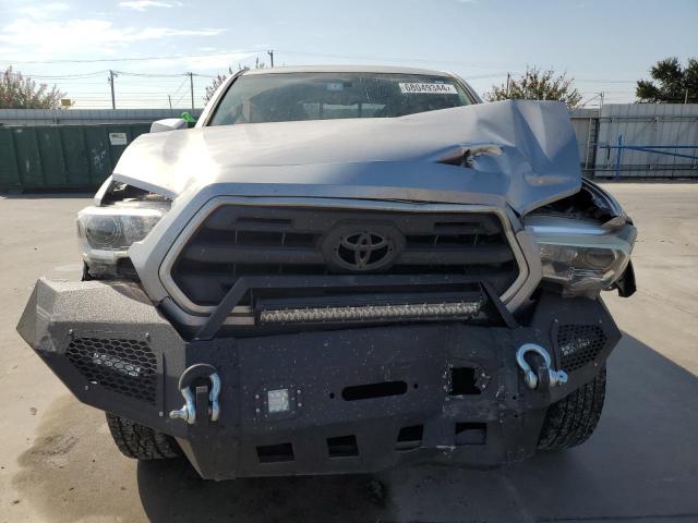 Photo 4 VIN: 5TFAZ5CN3HX047931 - TOYOTA TACOMA DOU 