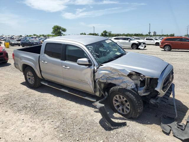 Photo 3 VIN: 5TFAZ5CN3JX055078 - TOYOTA TACOMA DOU 