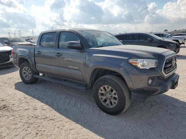 Photo 3 VIN: 5TFAZ5CN3JX058983 - TOYOTA TACOMA DOU 