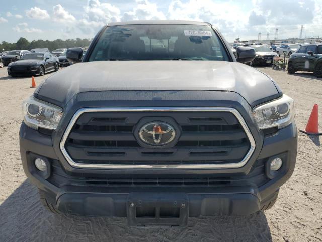 Photo 4 VIN: 5TFAZ5CN3JX058983 - TOYOTA TACOMA DOU 