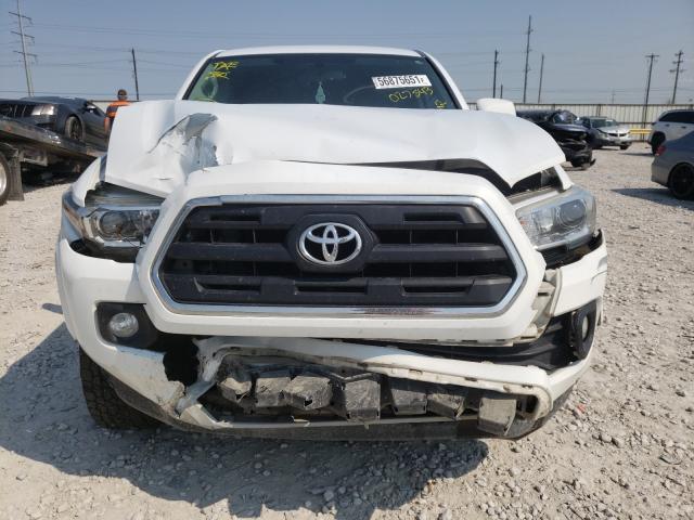 Photo 8 VIN: 5TFAZ5CN4HX027543 - TOYOTA TACOMA DOU 