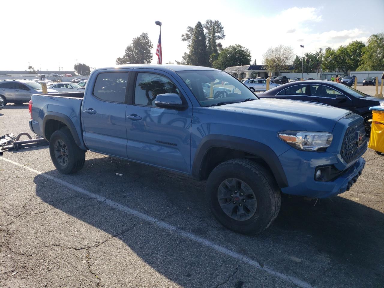 Photo 3 VIN: 5TFAZ5CN4KX075924 - TOYOTA TACOMA 