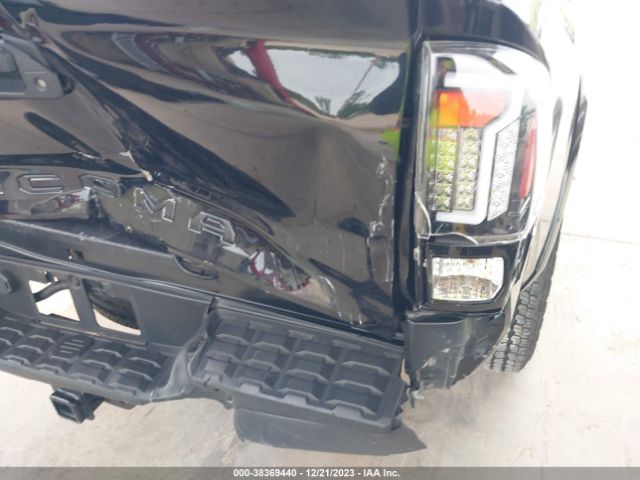 Photo 5 VIN: 5TFAZ5CN4MX102137 - TOYOTA TACOMA 