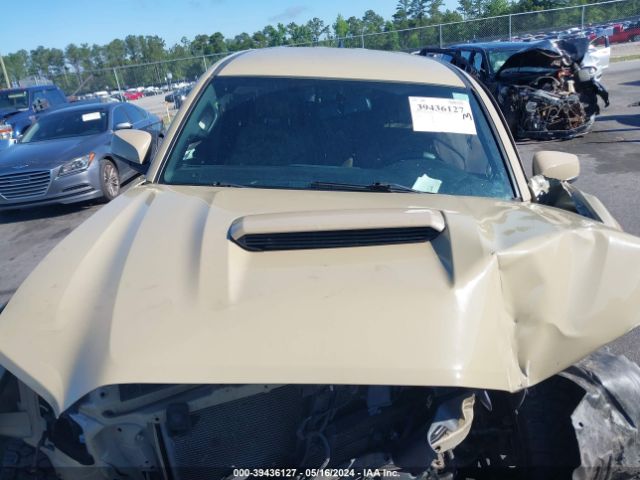 Photo 9 VIN: 5TFAZ5CN5GX016372 - TOYOTA TACOMA 