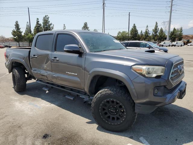 Photo 3 VIN: 5TFAZ5CN5GX017747 - TOYOTA TACOMA DOU 