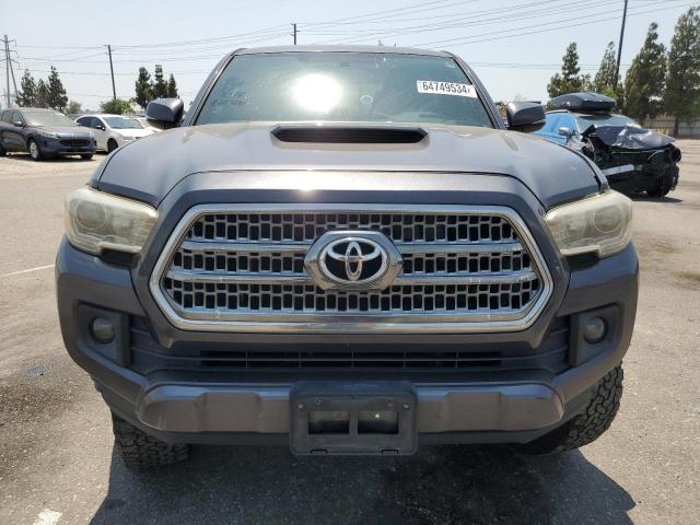 Photo 4 VIN: 5TFAZ5CN5GX017747 - TOYOTA TACOMA DOU 