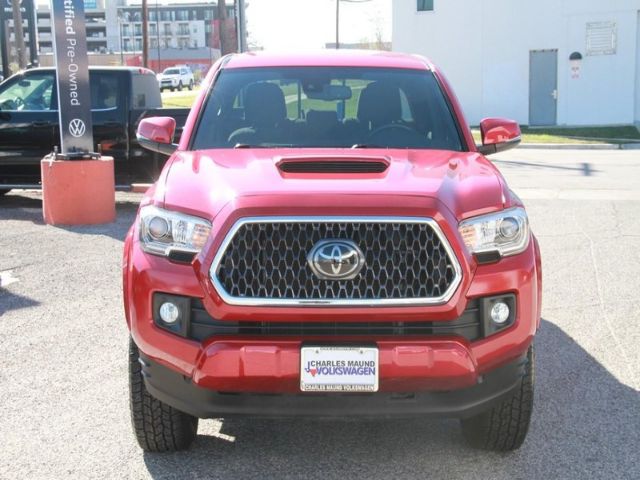 Photo 2 VIN: 5TFAZ5CN5JX063859 - TOYOTA TACOMA 