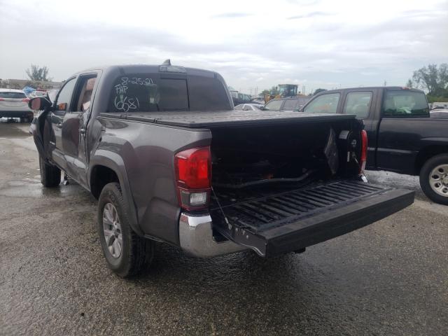 Photo 2 VIN: 5TFAZ5CN5JX066681 - TOYOTA TACOMA DOU 