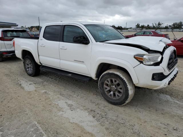 Photo 3 VIN: 5TFAZ5CN5KX076001 - TOYOTA TACOMA 