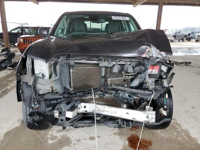 Photo 4 VIN: 5TFAZ5CN5KX085894 - TOYOTA TACOMA DOU 