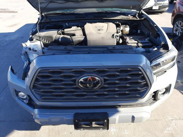 Photo 6 VIN: 5TFAZ5CN5MX097126 - TOYOTA TACOMA DOU 