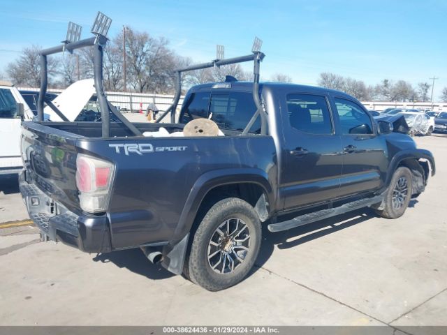 Photo 3 VIN: 5TFAZ5CN5MX110862 - TOYOTA TACOMA 