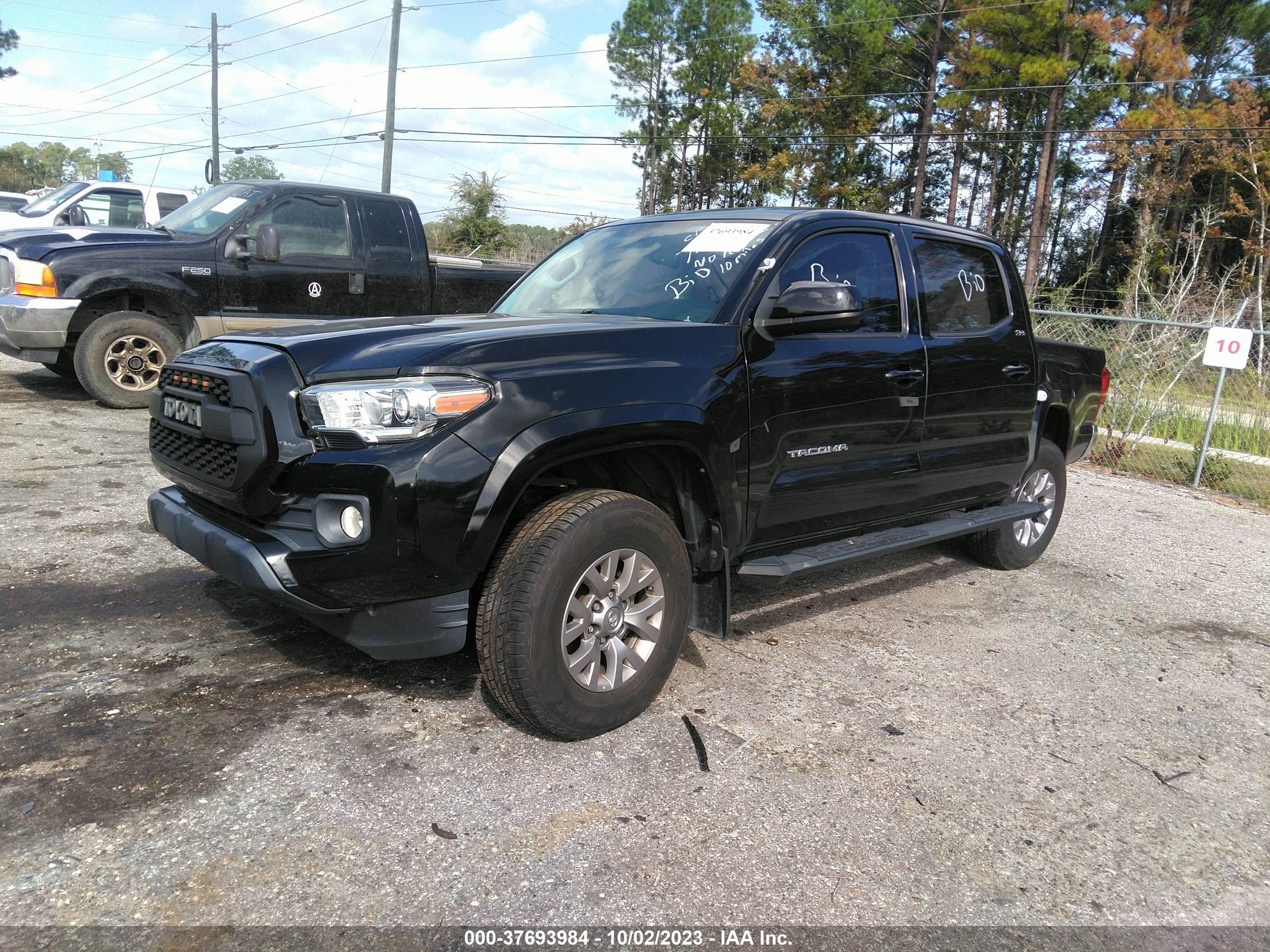 Photo 1 VIN: 5TFAZ5CN6HX052900 - TOYOTA TACOMA 