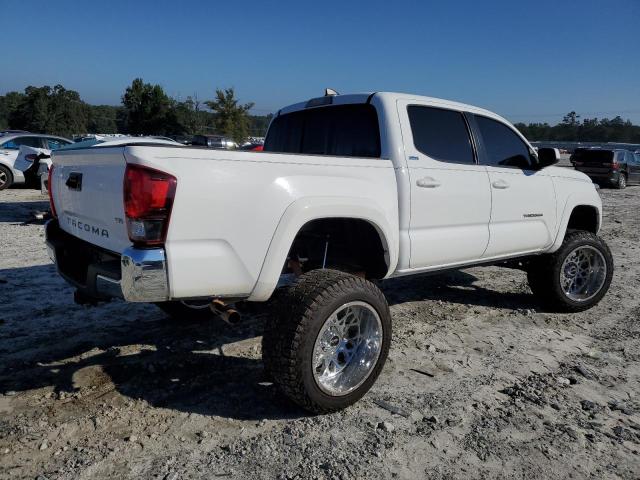 Photo 2 VIN: 5TFAZ5CN6JX067550 - TOYOTA TACOMA 