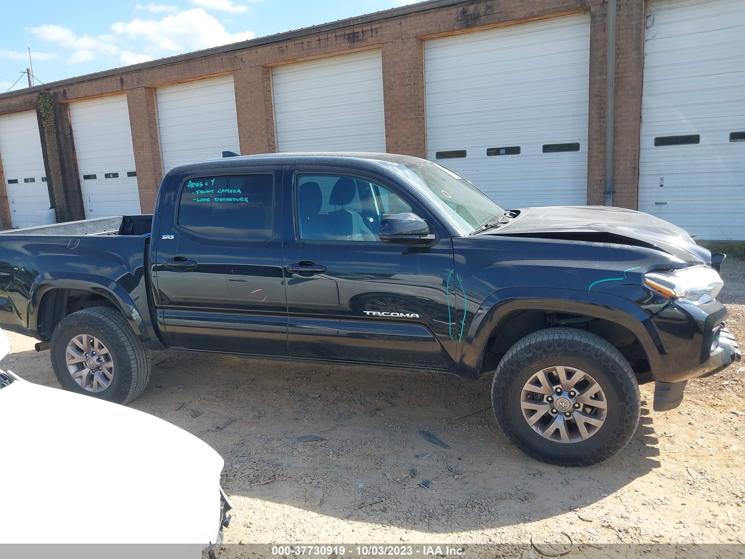 Photo 12 VIN: 5TFAZ5CN6KX076556 - TOYOTA TACOMA 