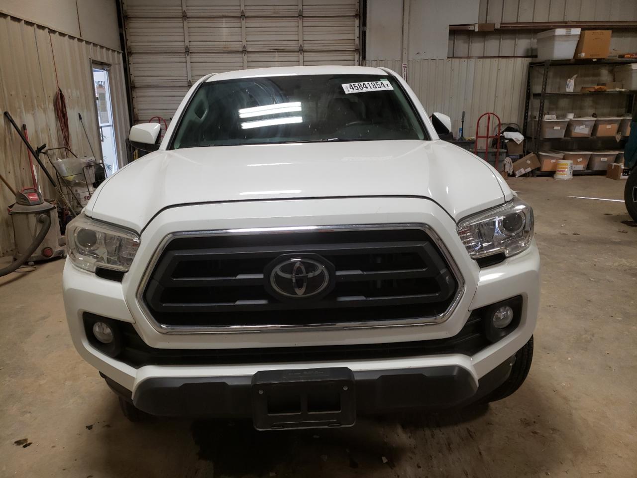 Photo 4 VIN: 5TFAZ5CN6MX099659 - TOYOTA TACOMA 