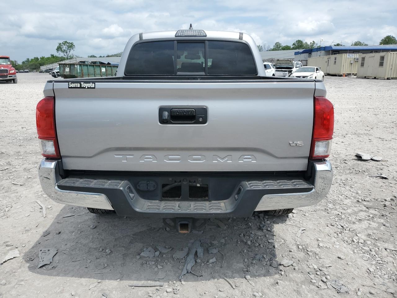 Photo 5 VIN: 5TFAZ5CN7GX009455 - TOYOTA TACOMA 