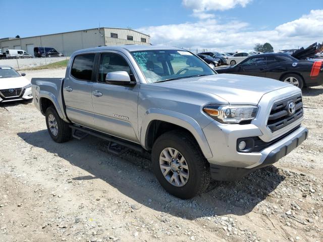 Photo 3 VIN: 5TFAZ5CN7HX047091 - TOYOTA TACOMA DOU 