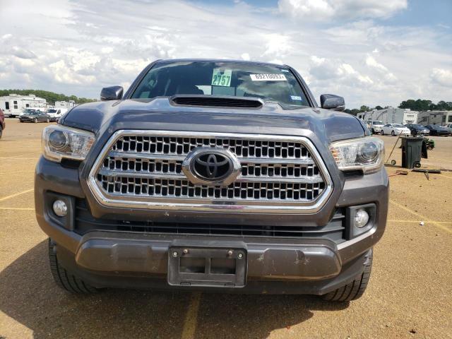 Photo 4 VIN: 5TFAZ5CN7HX050461 - TOYOTA TACOMA DOU 