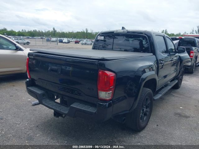 Photo 3 VIN: 5TFAZ5CN7HX052937 - TOYOTA TACOMA 