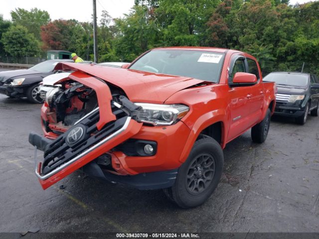 Photo 1 VIN: 5TFAZ5CN7JX058453 - TOYOTA TACOMA 